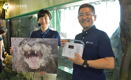 えのすいトリーターがこっそりおしえる「夜のカワウソのひみつ」	